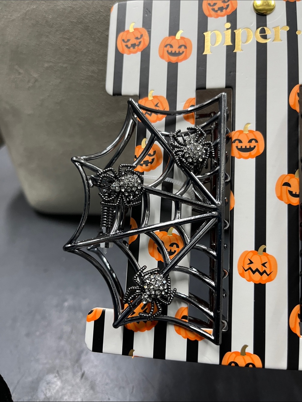 New Piper & K Black and Silver Color Spiderweb Metal Hair Clips one of each - Picture 2 of 4